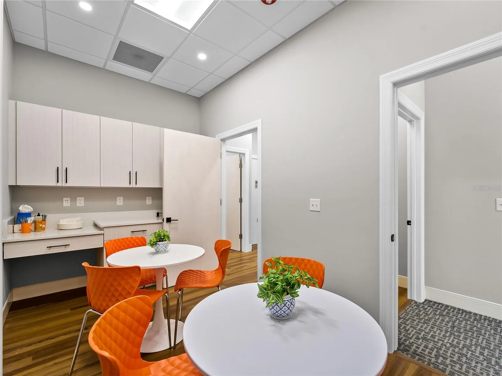 3976 DESTINATION DR #102 #102