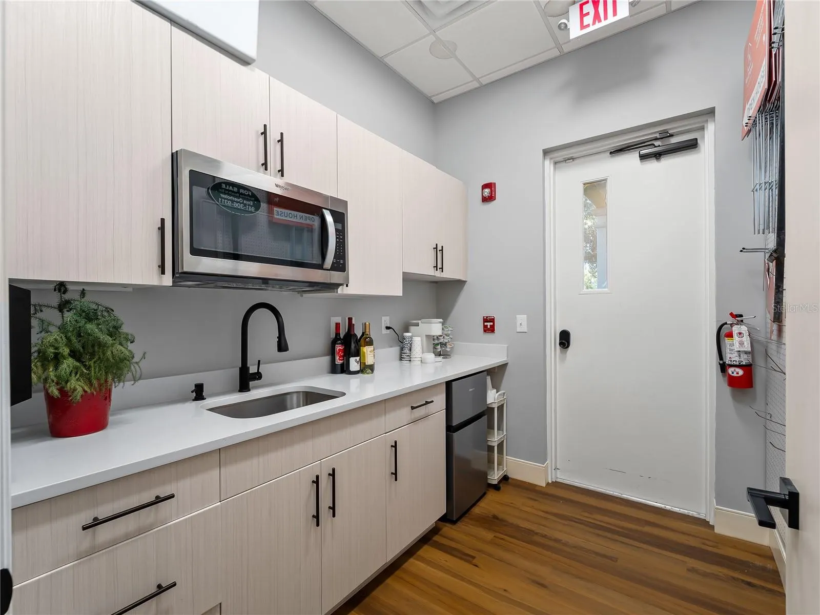 3976 DESTINATION DR #102 #102