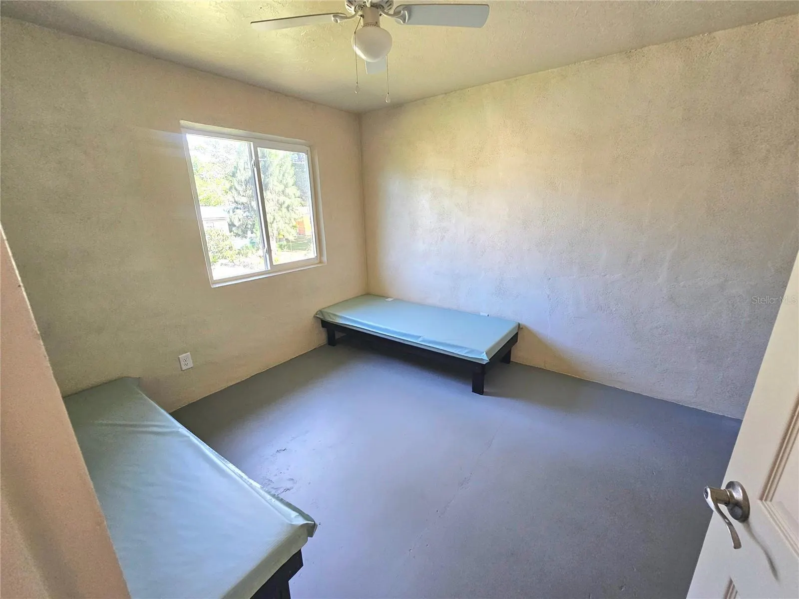111 JORDAN AVE