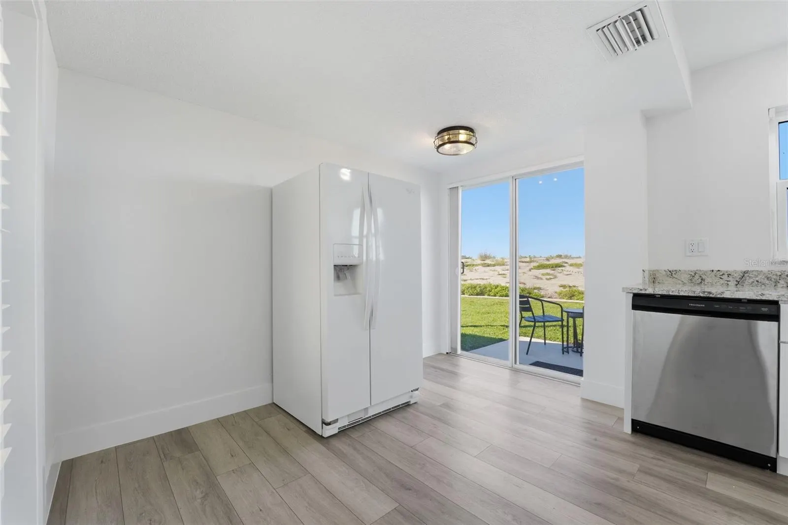 1150 TARPON CENTER DR #101, 1-A #101, 1-A