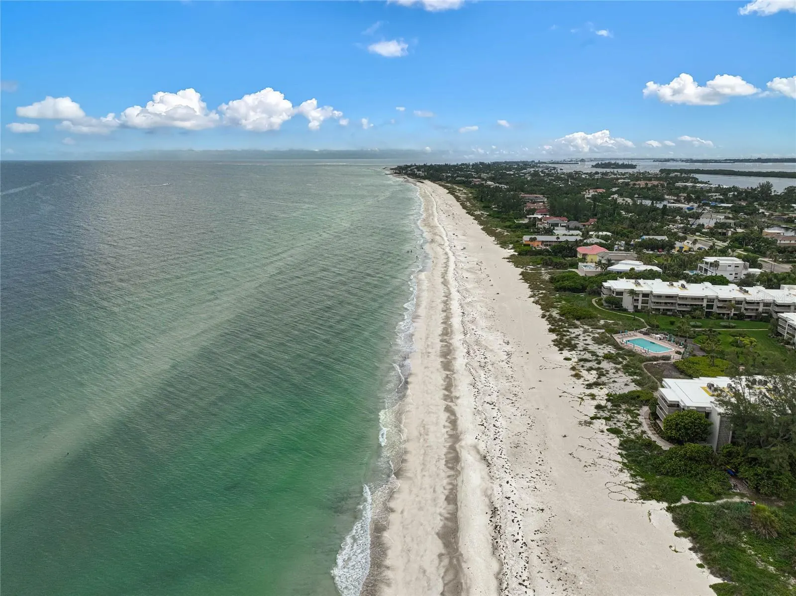 508 FOREST WAY