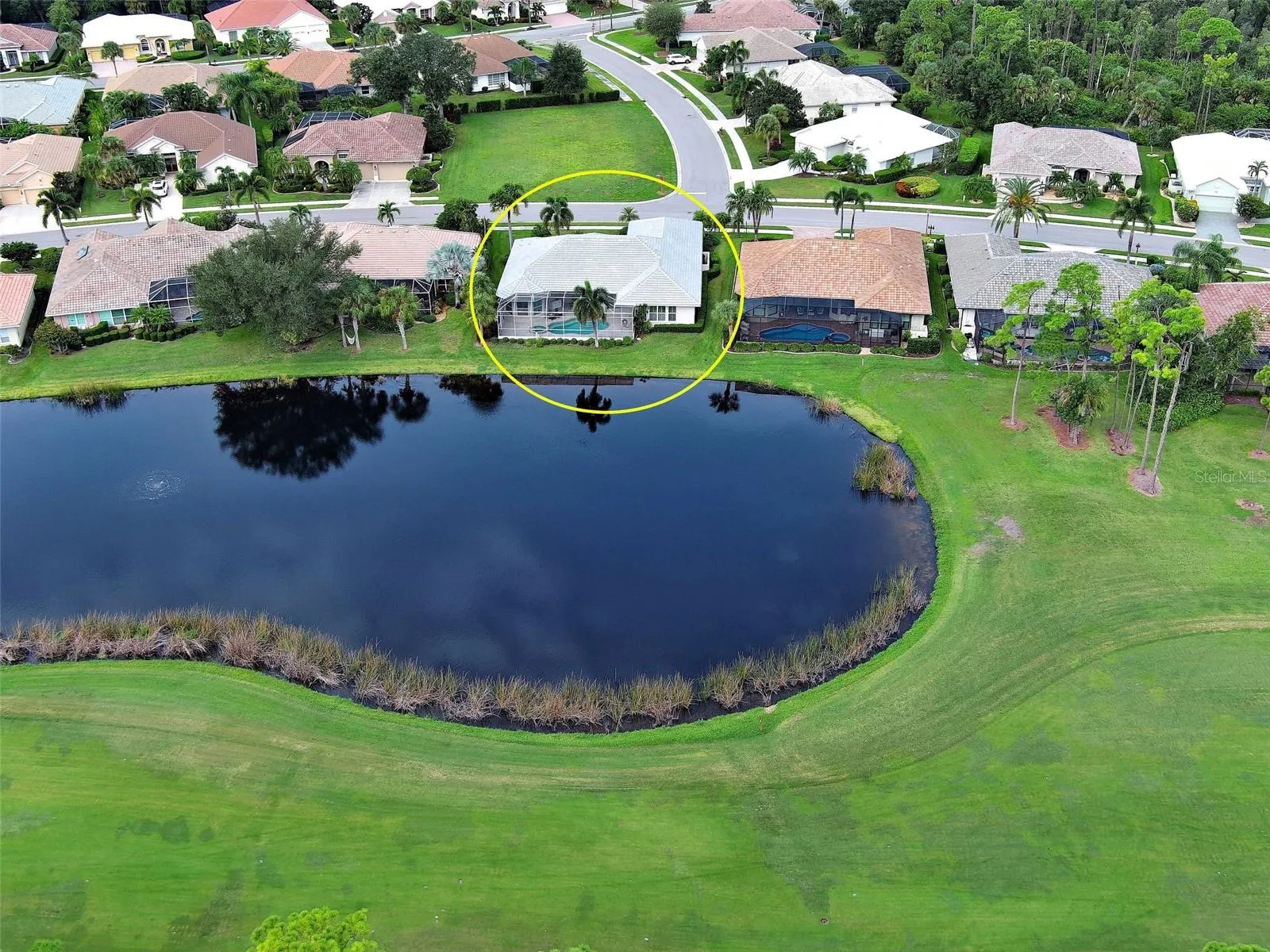 692 EGRET WALK LN