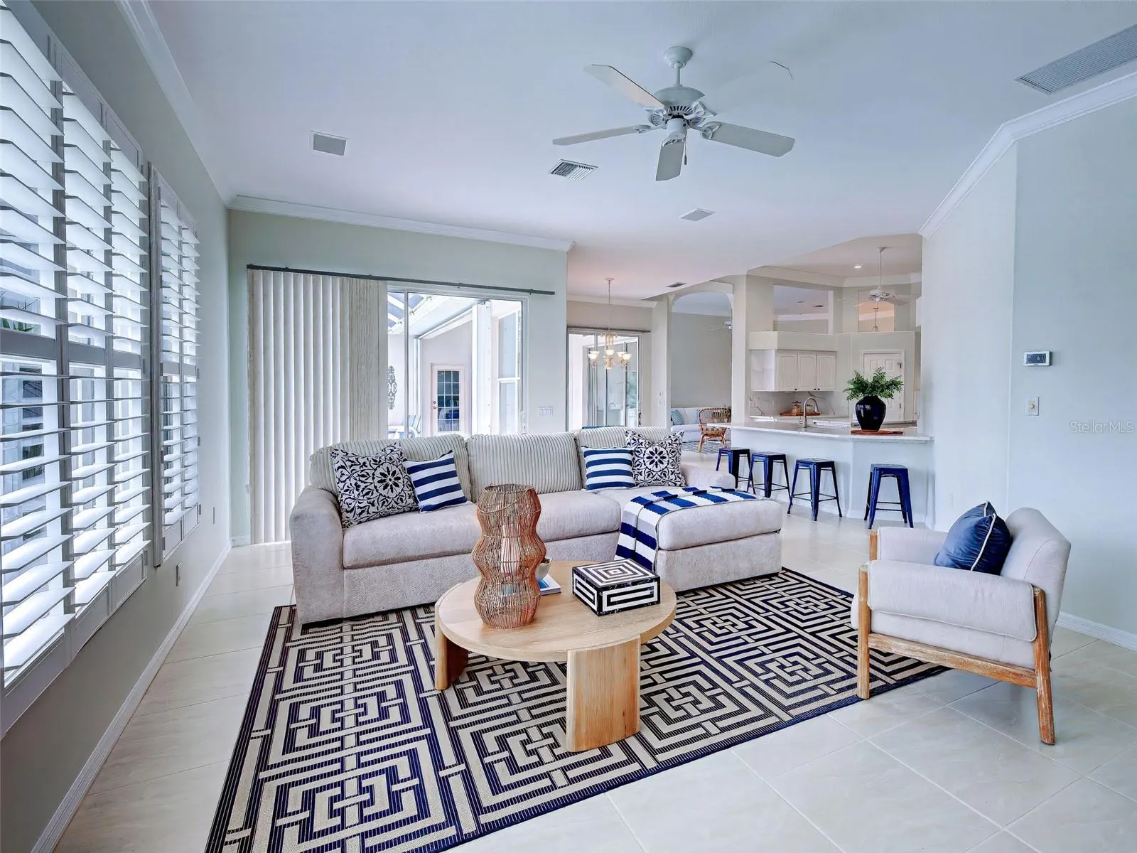 692 EGRET WALK LN