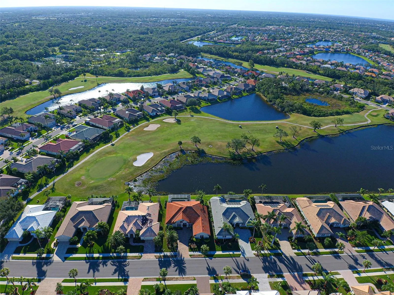 692 EGRET WALK LN