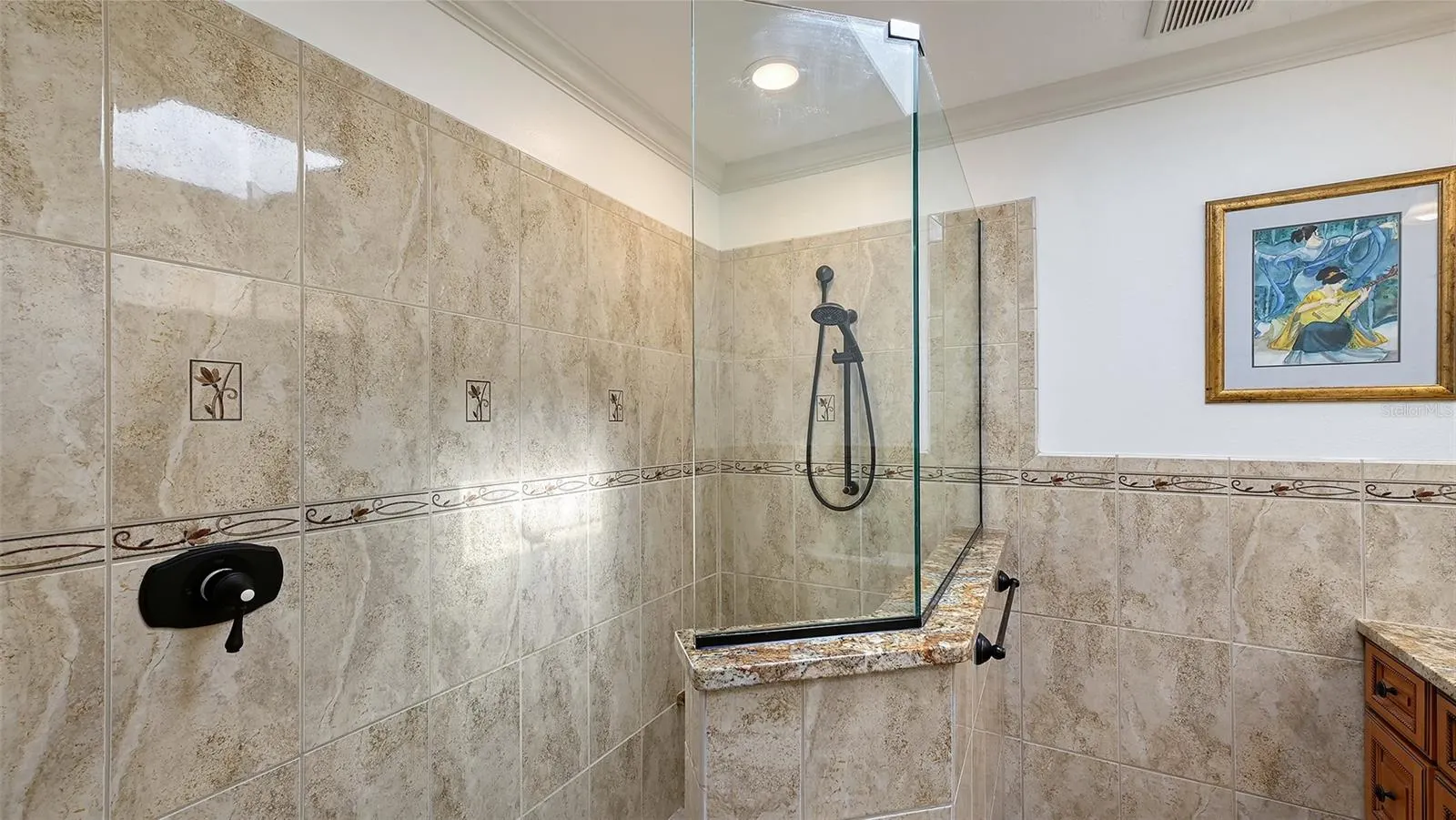 1109 DELACROIX CIR