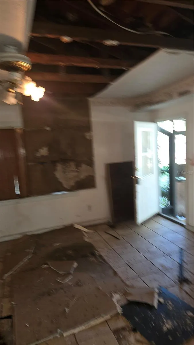 220 MOUNT PLEASANT RD