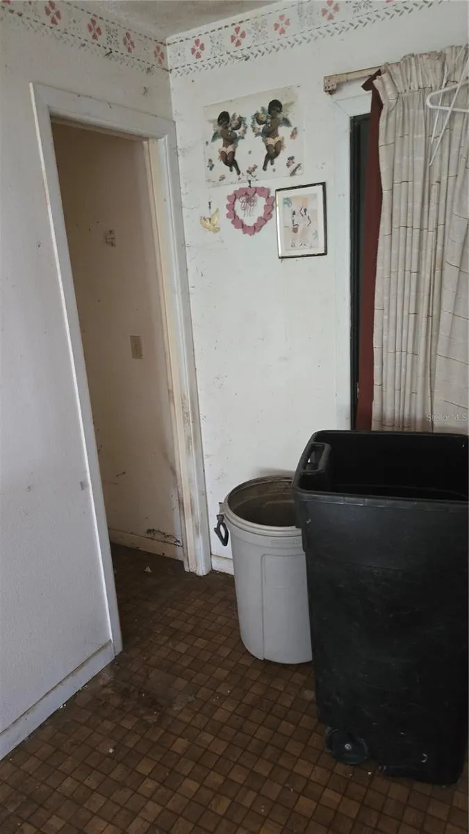 220 MOUNT PLEASANT RD