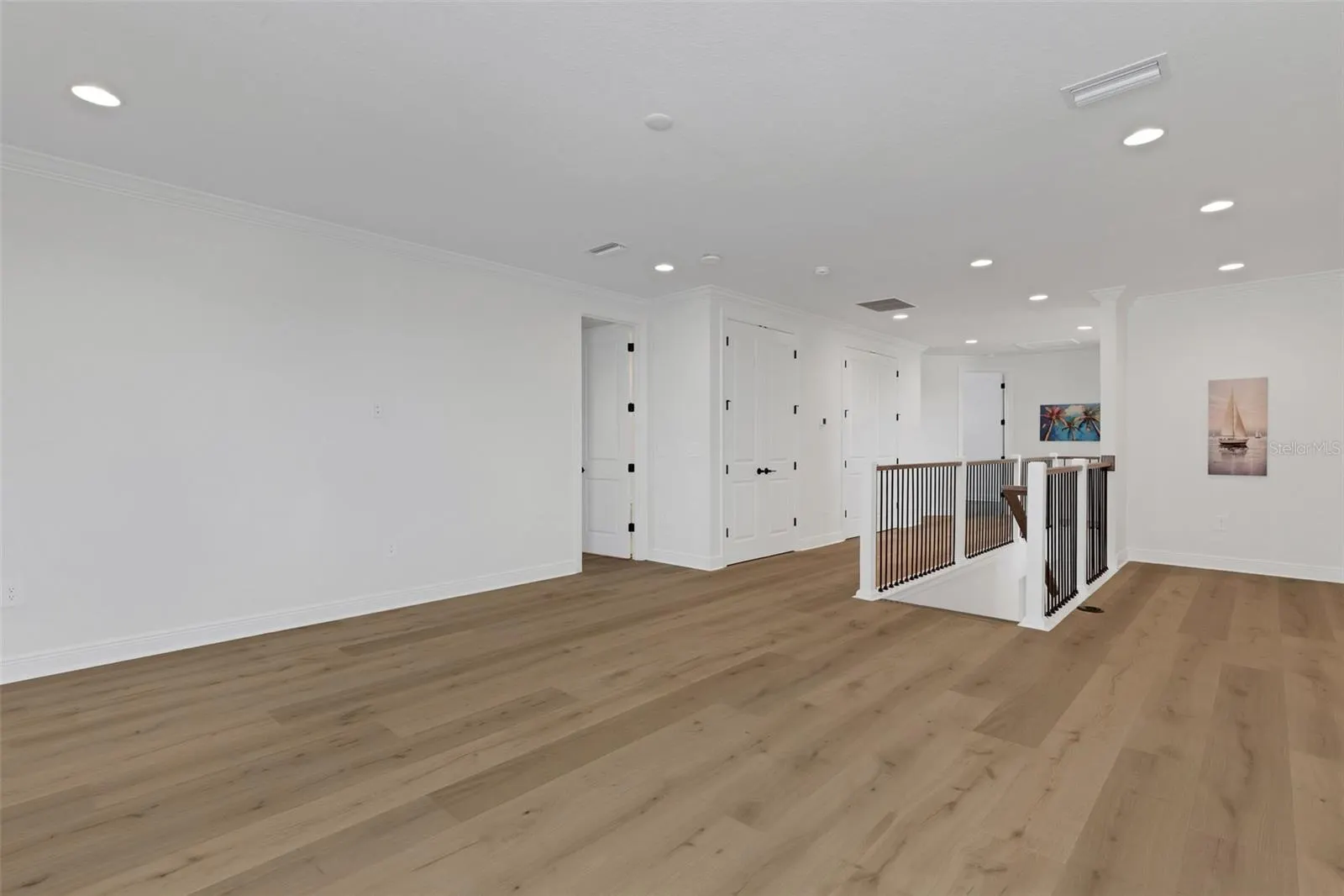 1669 LUGANO CIR