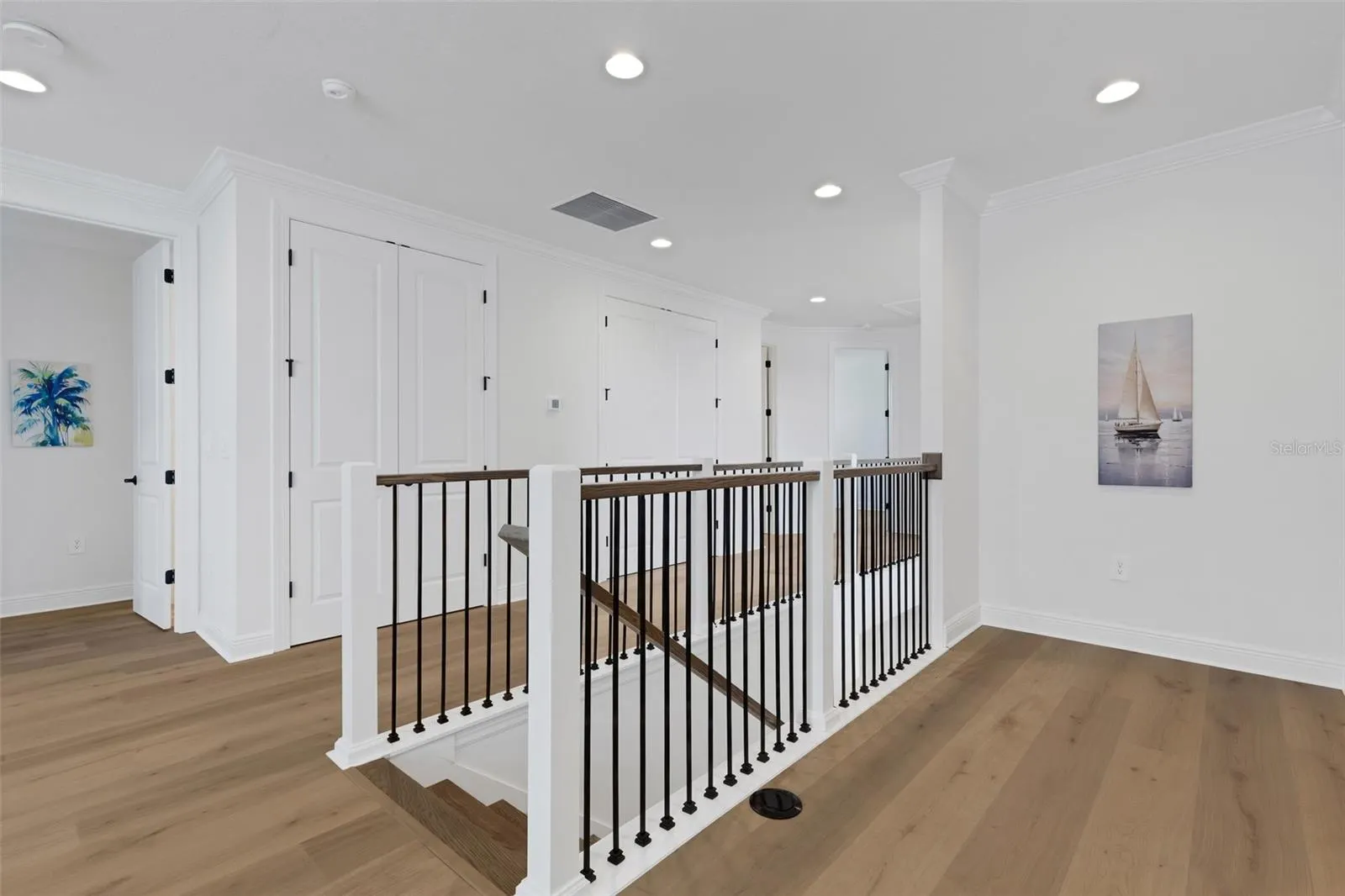1669 LUGANO CIR