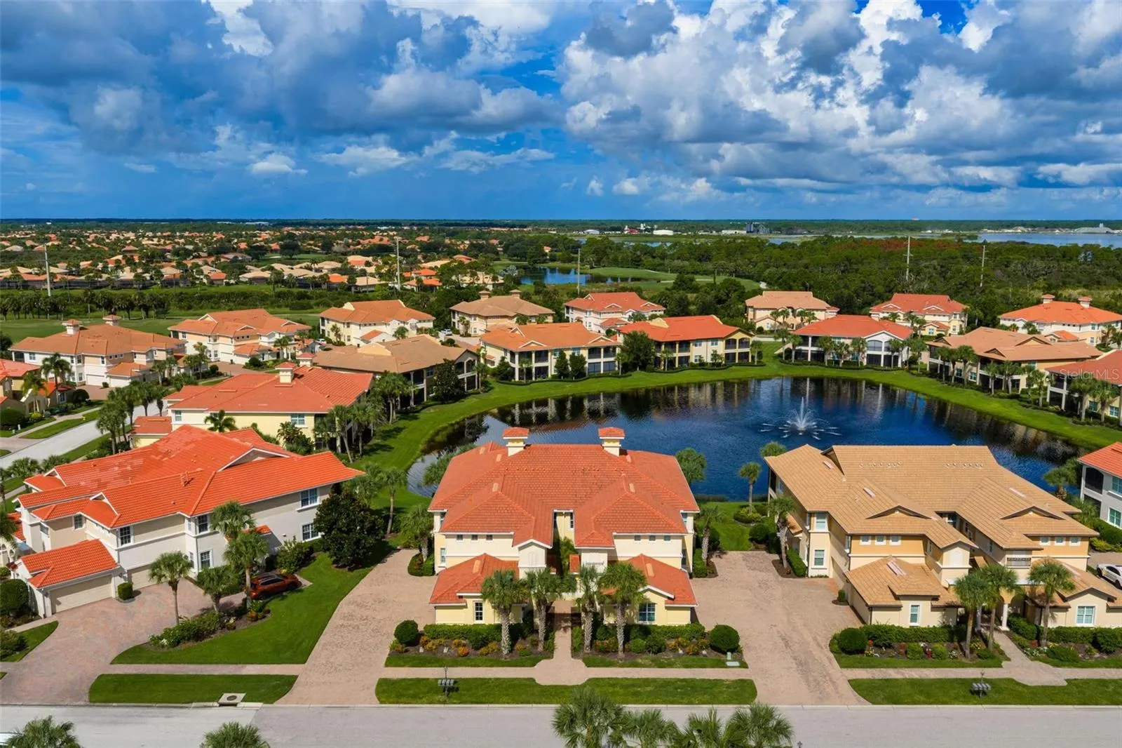137 BELLA VISTA TER #33C #33C