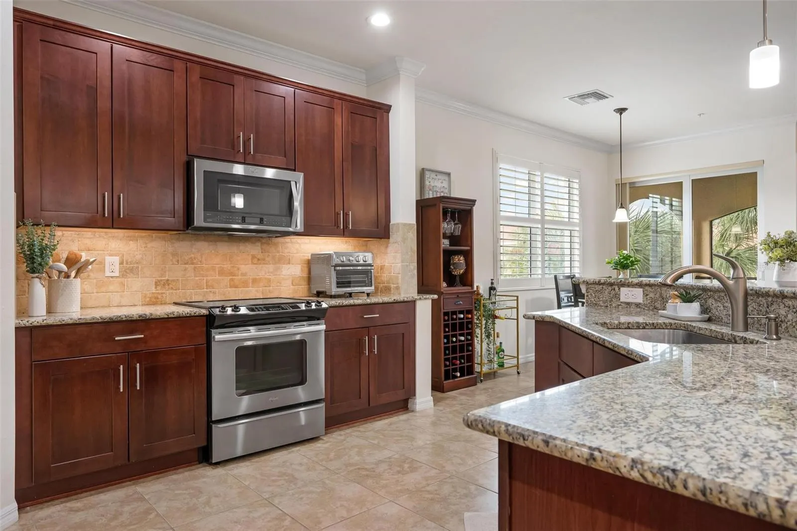 137 BELLA VISTA TER #33C #33C