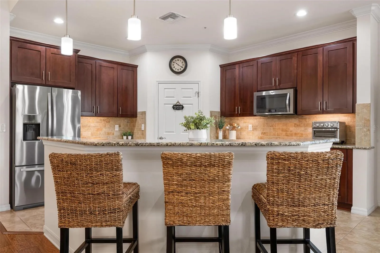 137 BELLA VISTA TER #33C #33C