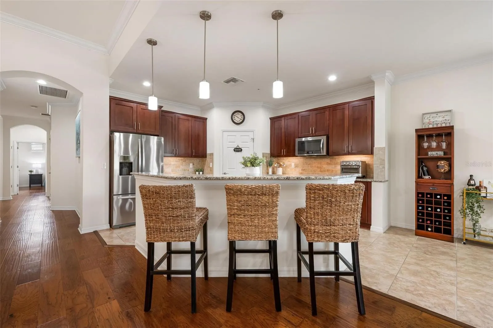137 BELLA VISTA TER #33C #33C