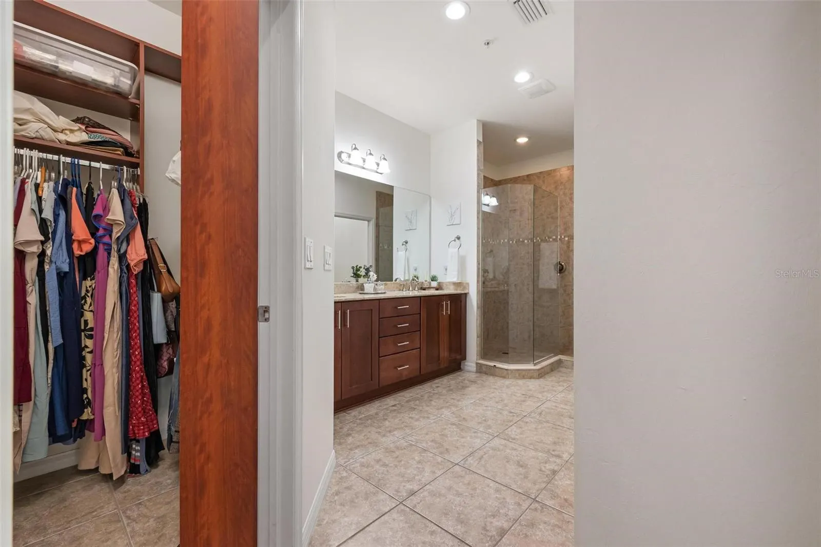 137 BELLA VISTA TER #33C #33C