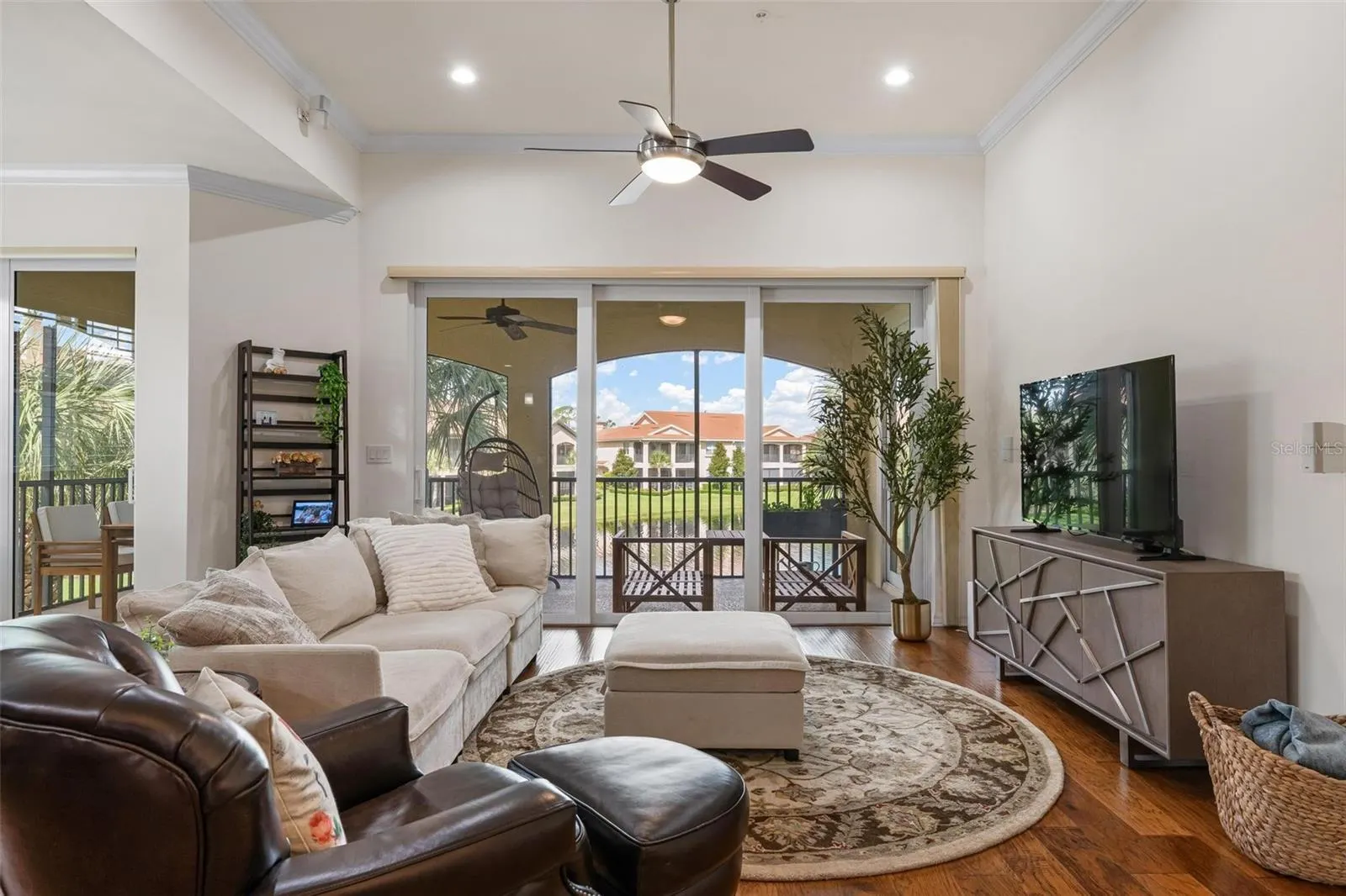 137 BELLA VISTA TER #33C #33C