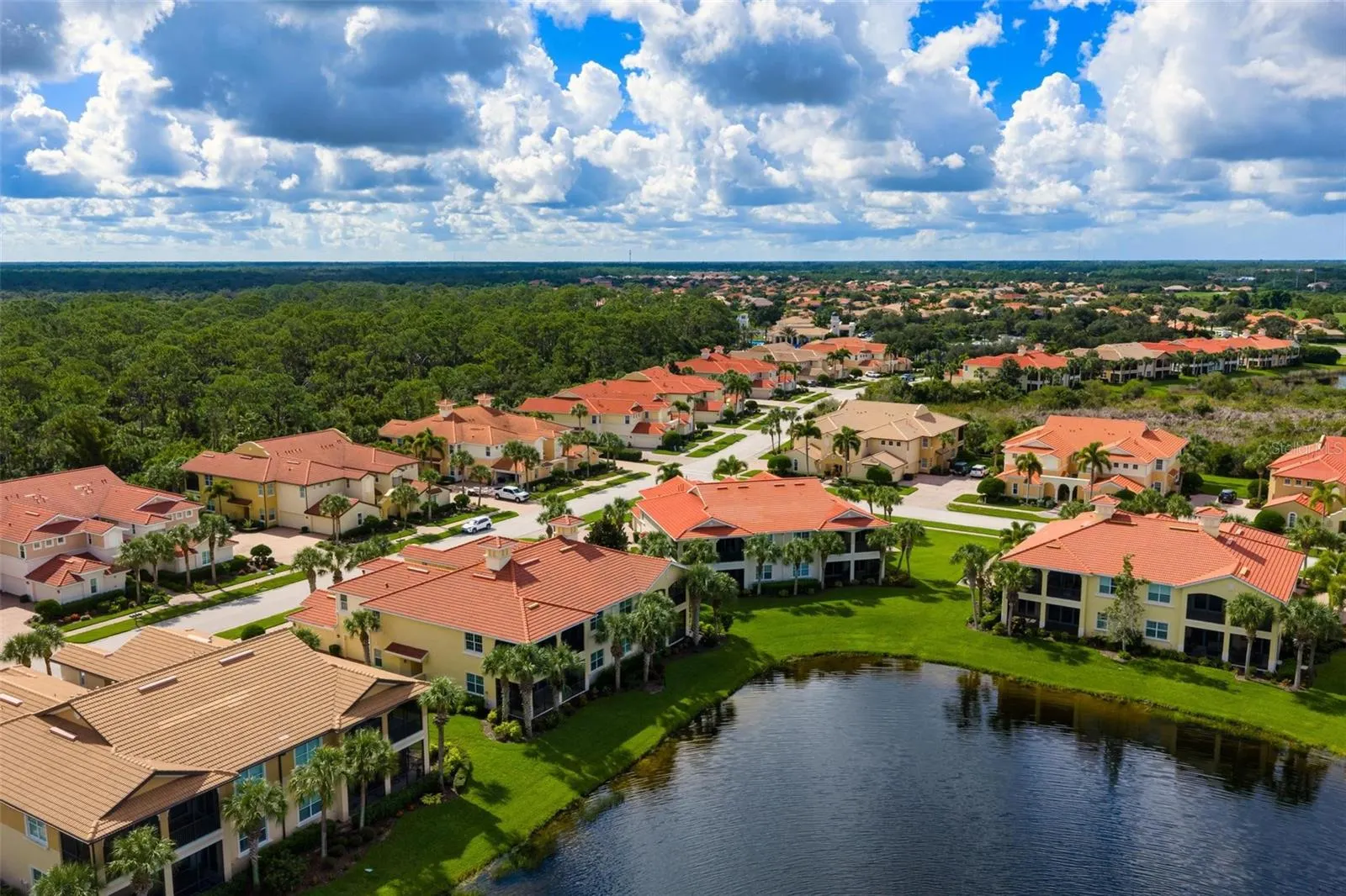 137 BELLA VISTA TER #33C #33C