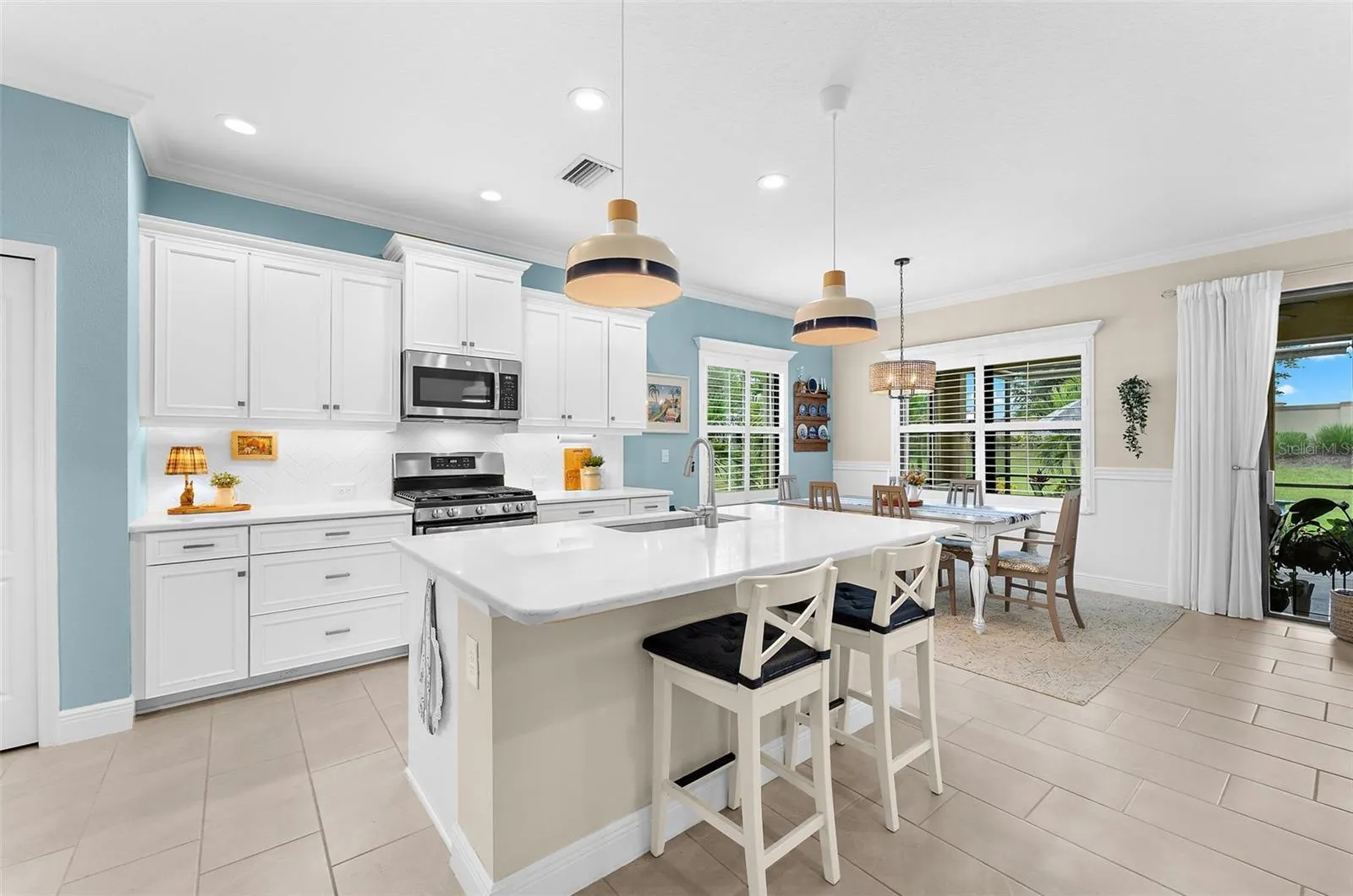 208 CAPRIANA CT