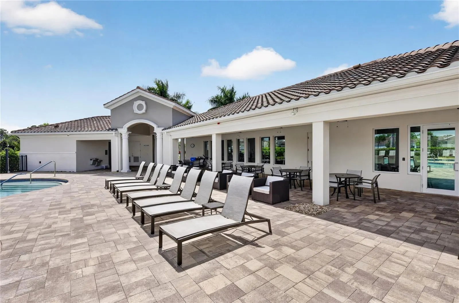 257 DAYLILY BLVD