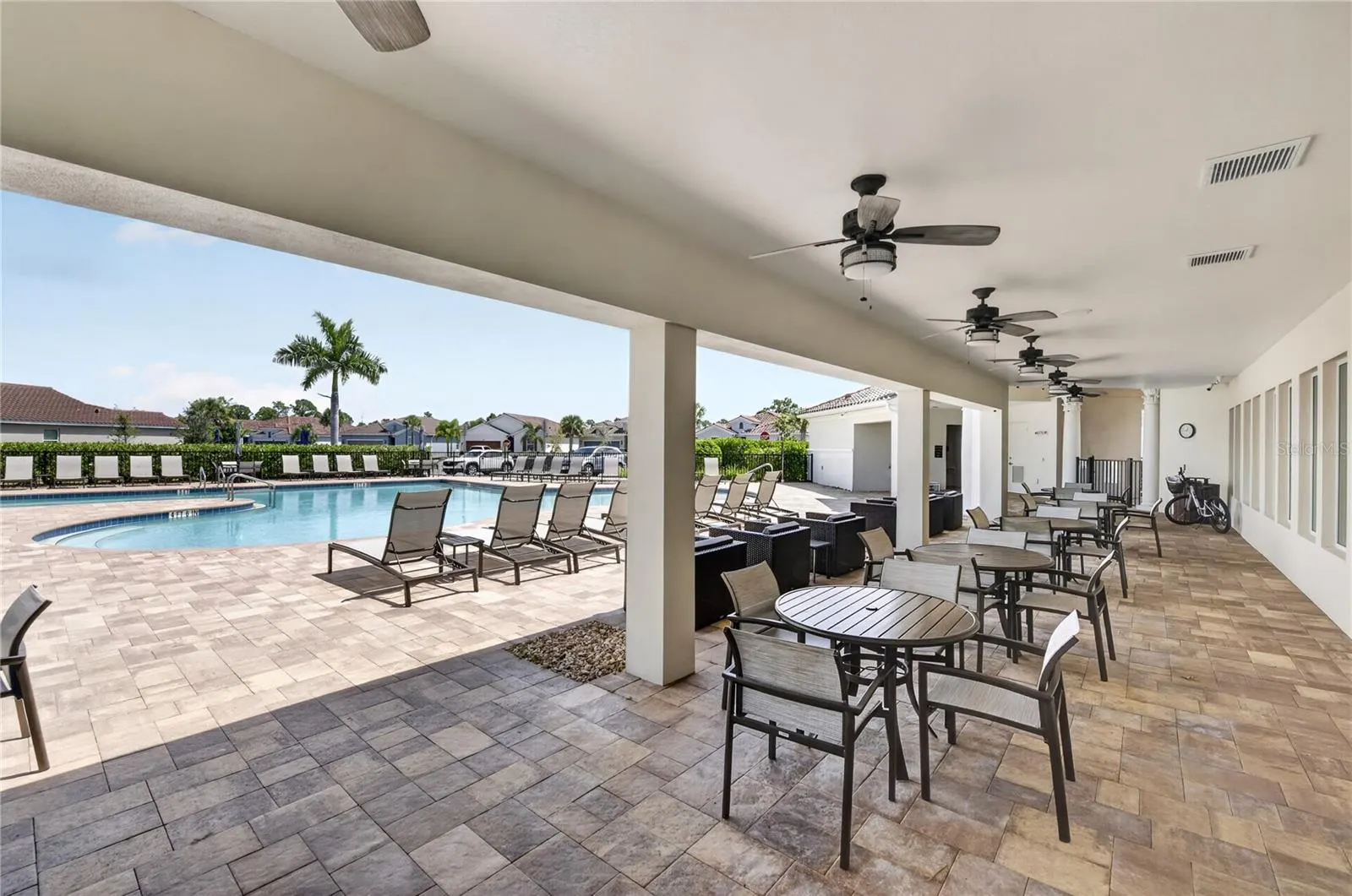 257 DAYLILY BLVD