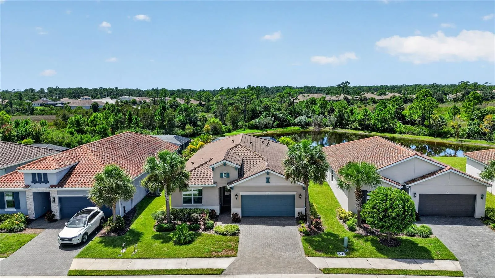 257 DAYLILY BLVD