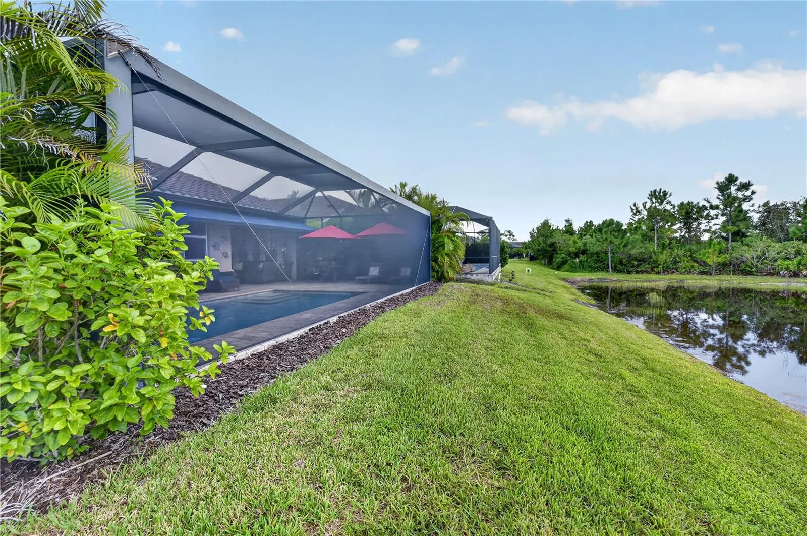 257 DAYLILY BLVD
