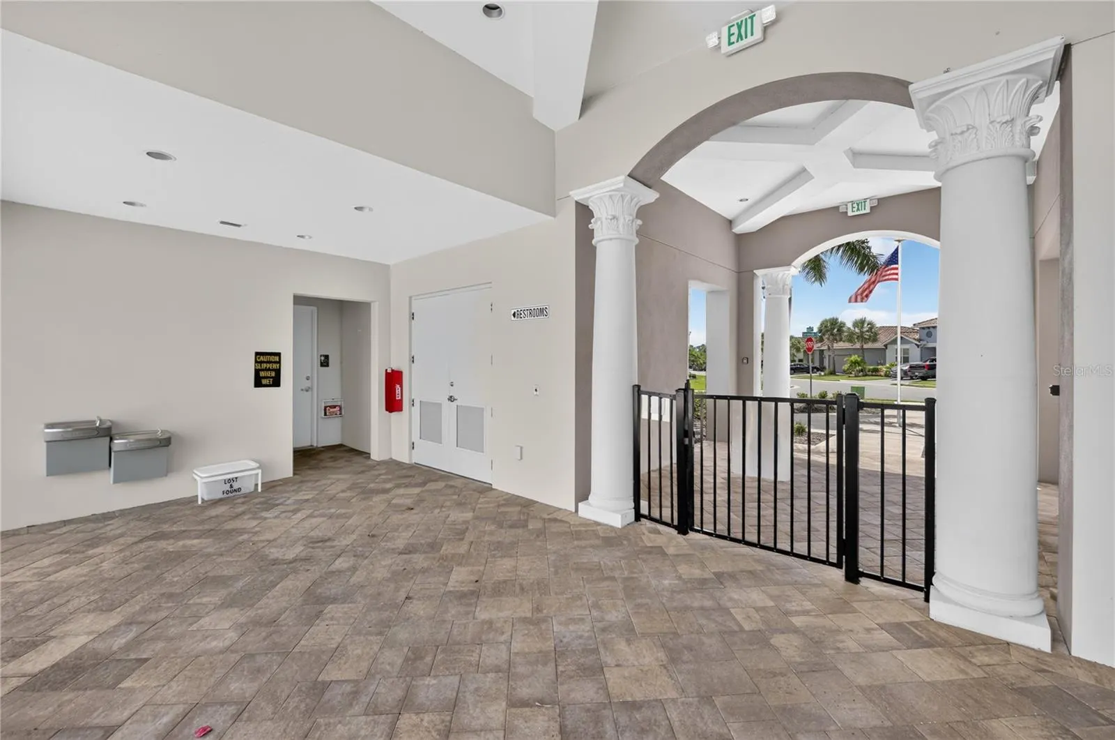 257 DAYLILY BLVD