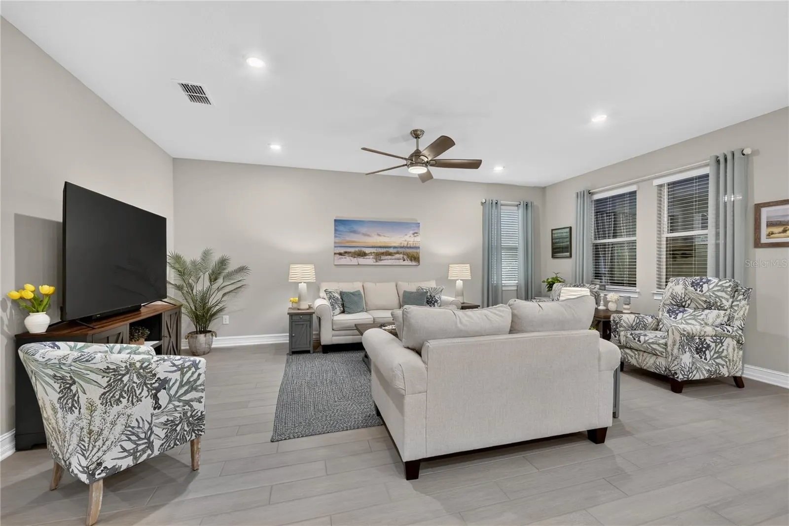 257 DAYLILY BLVD