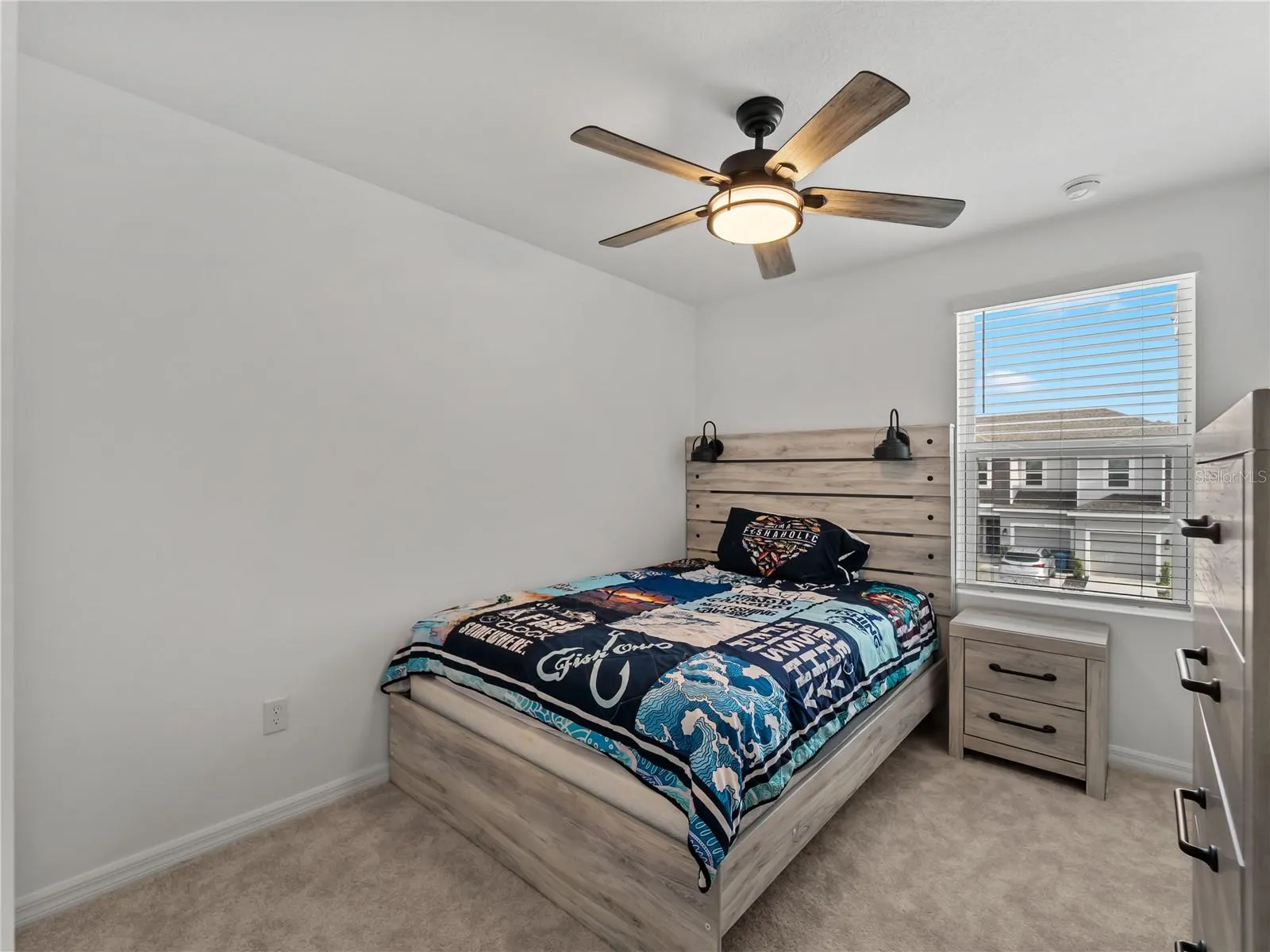 5901 BISCOTTI ST