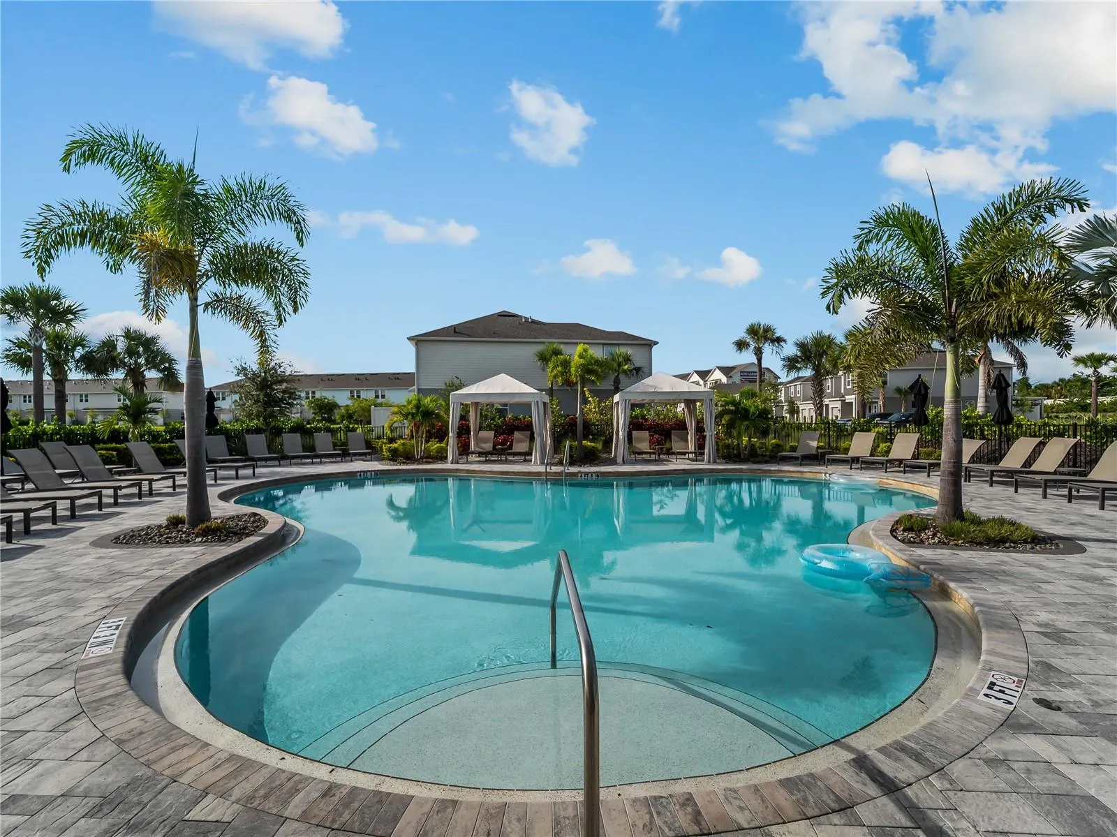 5901 BISCOTTI ST