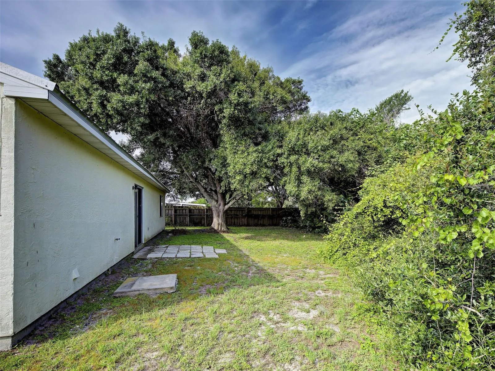 2635 SHENANDOAH ST