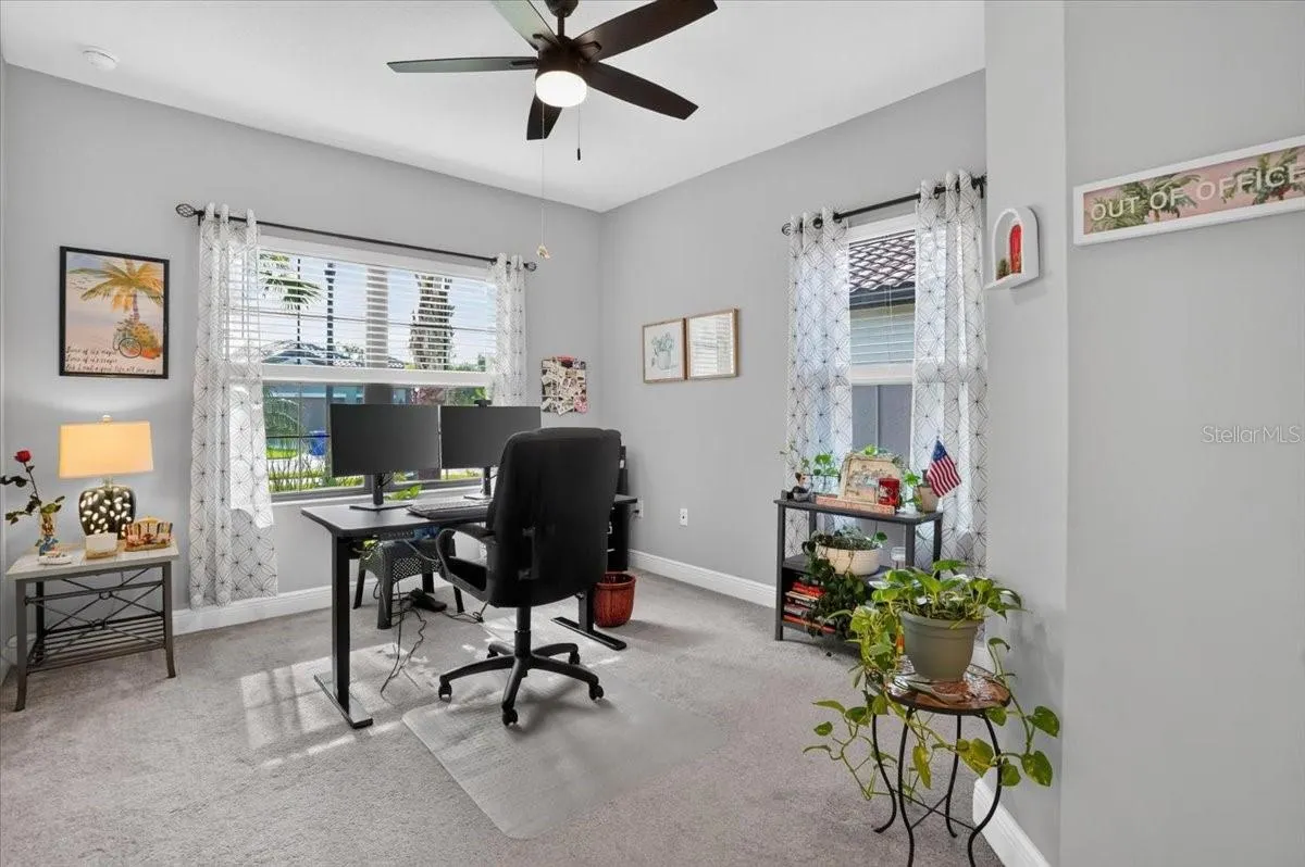 406 ARIANO AVE