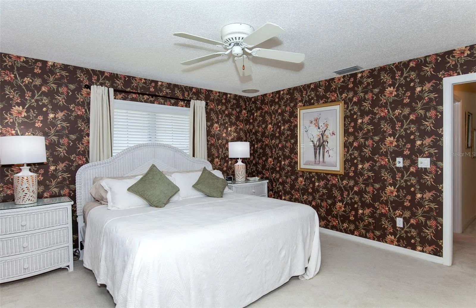 810 CARNOUSTIE DR