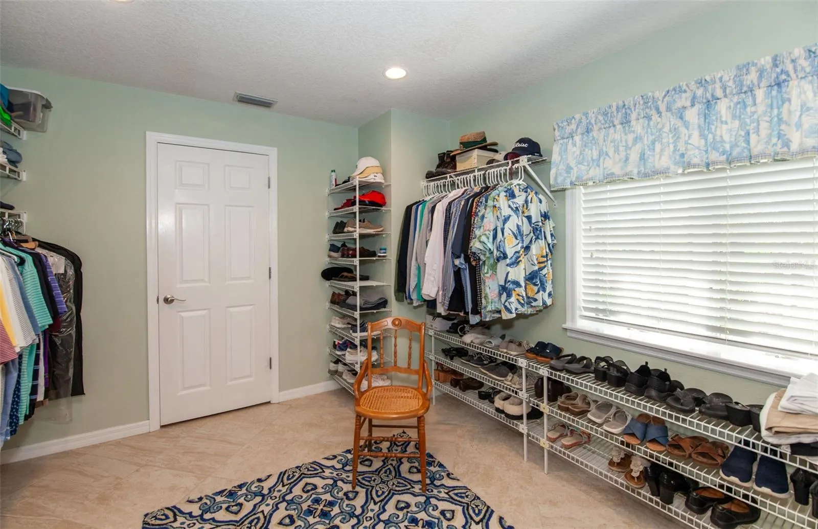 810 CARNOUSTIE DR