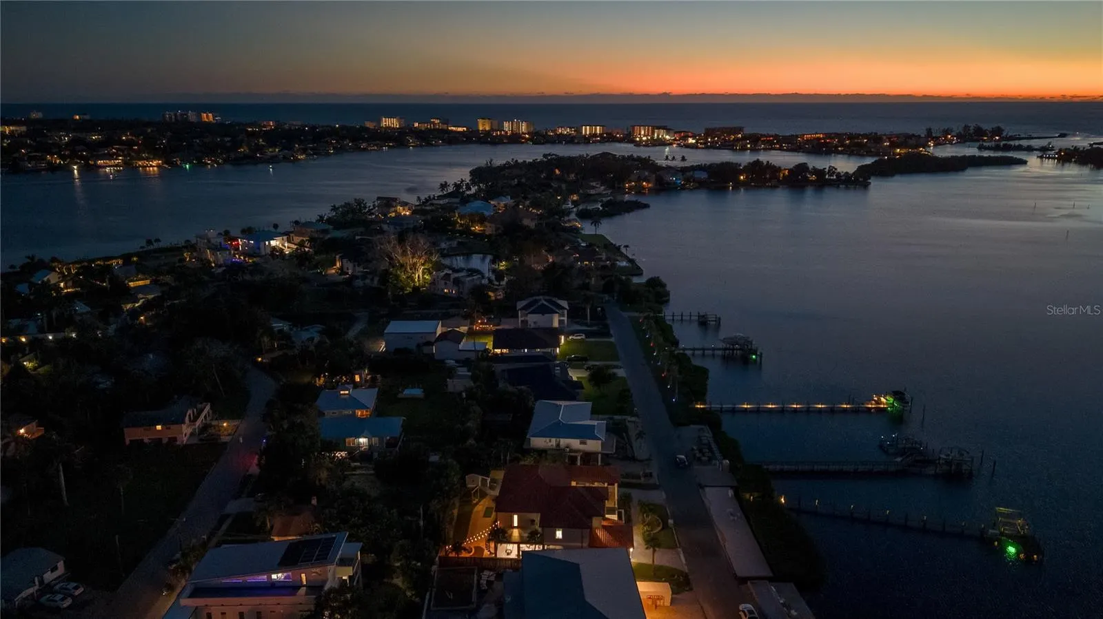 107 SUNSET DR