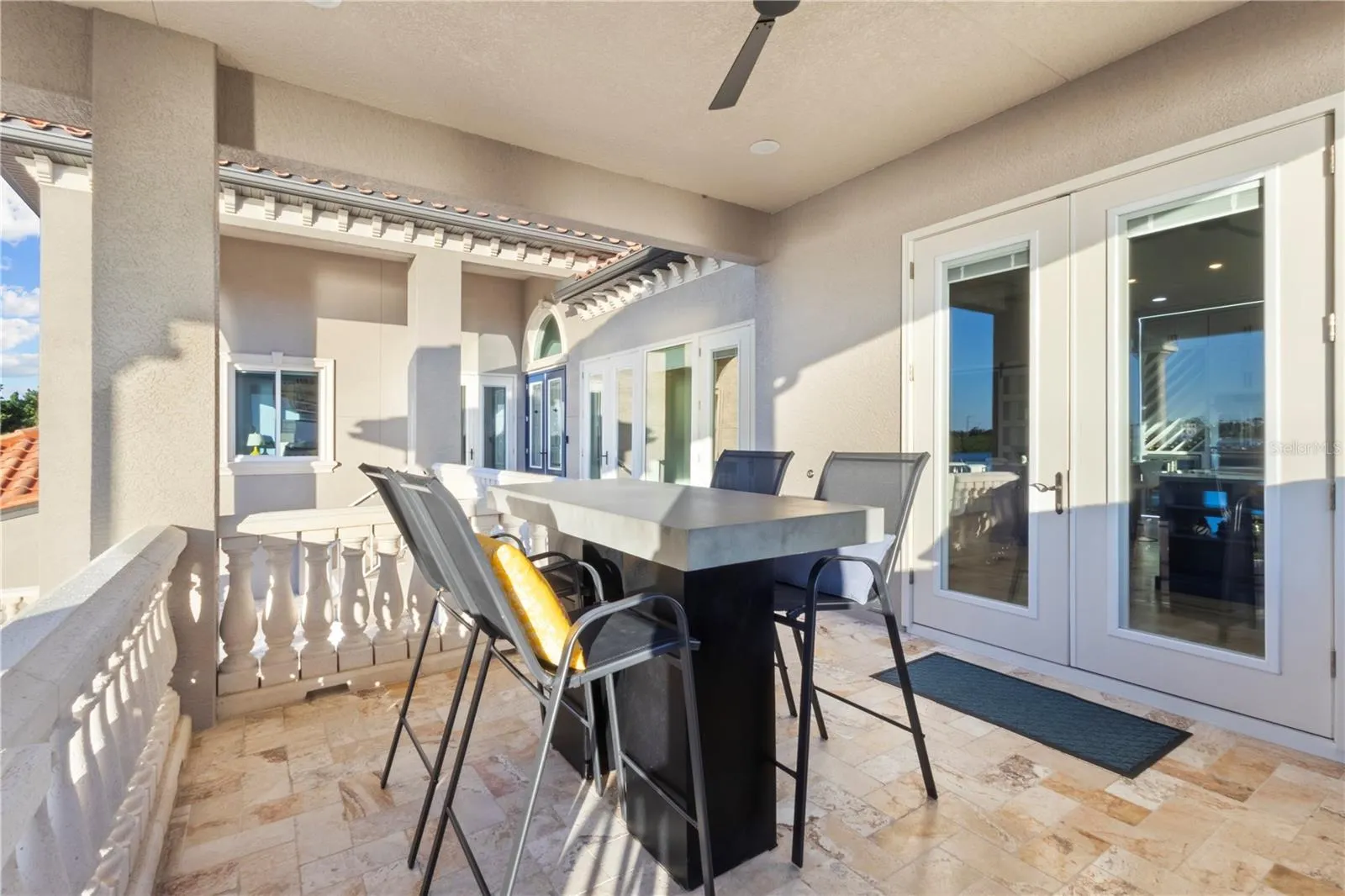 107 SUNSET DR
