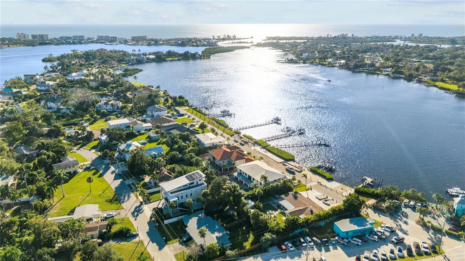 107 SUNSET DR