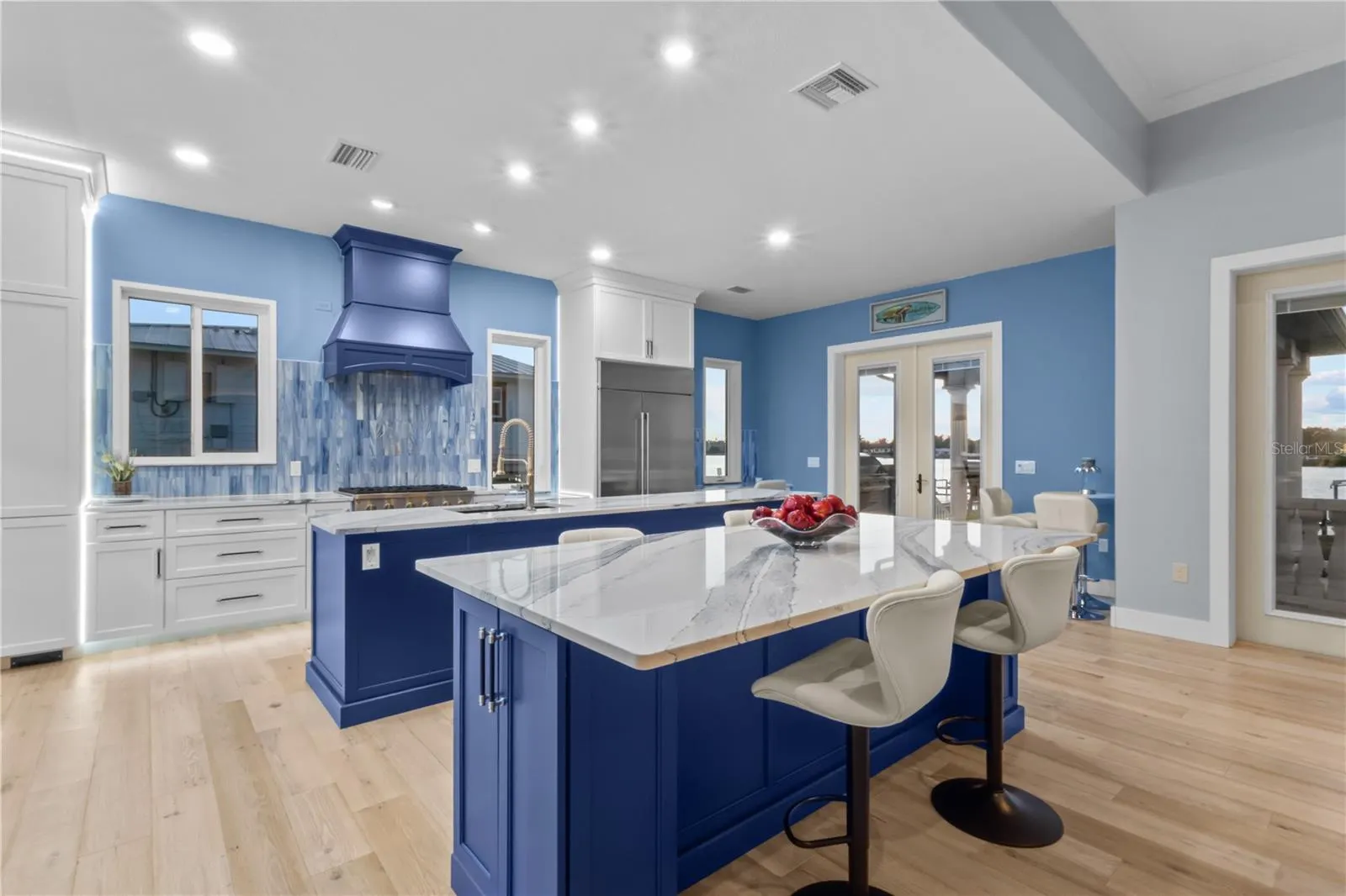 107 SUNSET DR