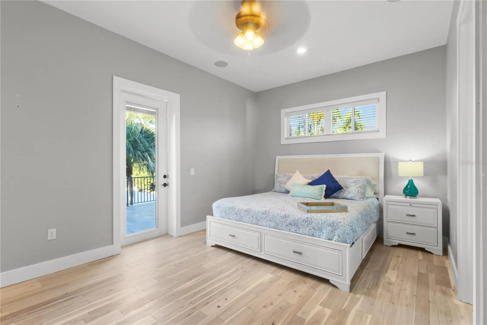 107 SUNSET DR