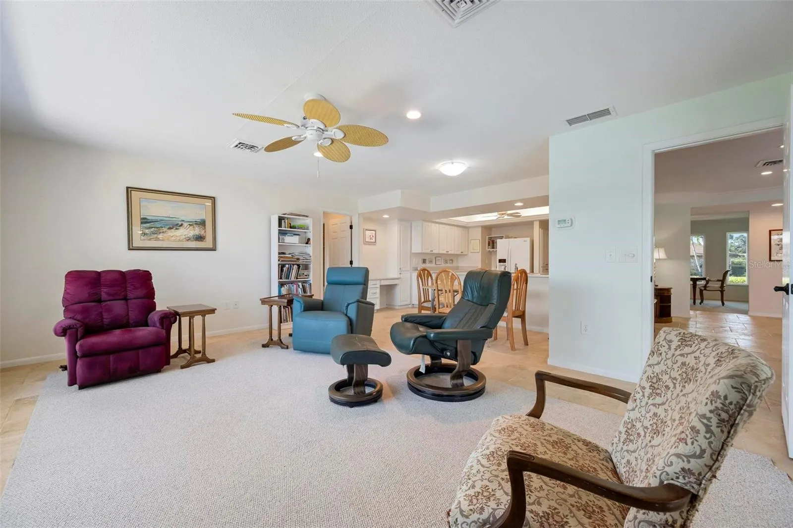 903 PINEHURST LN