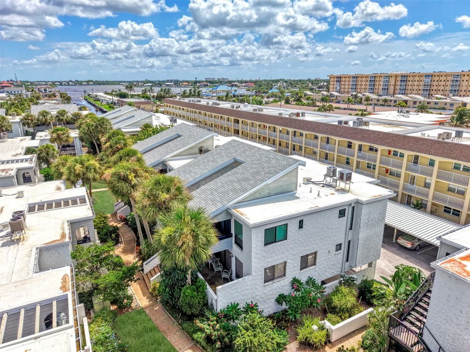 1555 TARPON CENTER DR #I-161 #I-161