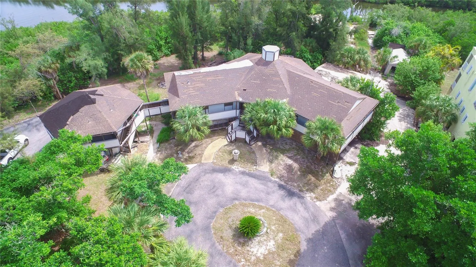 8475 MANASOTA KEY RD