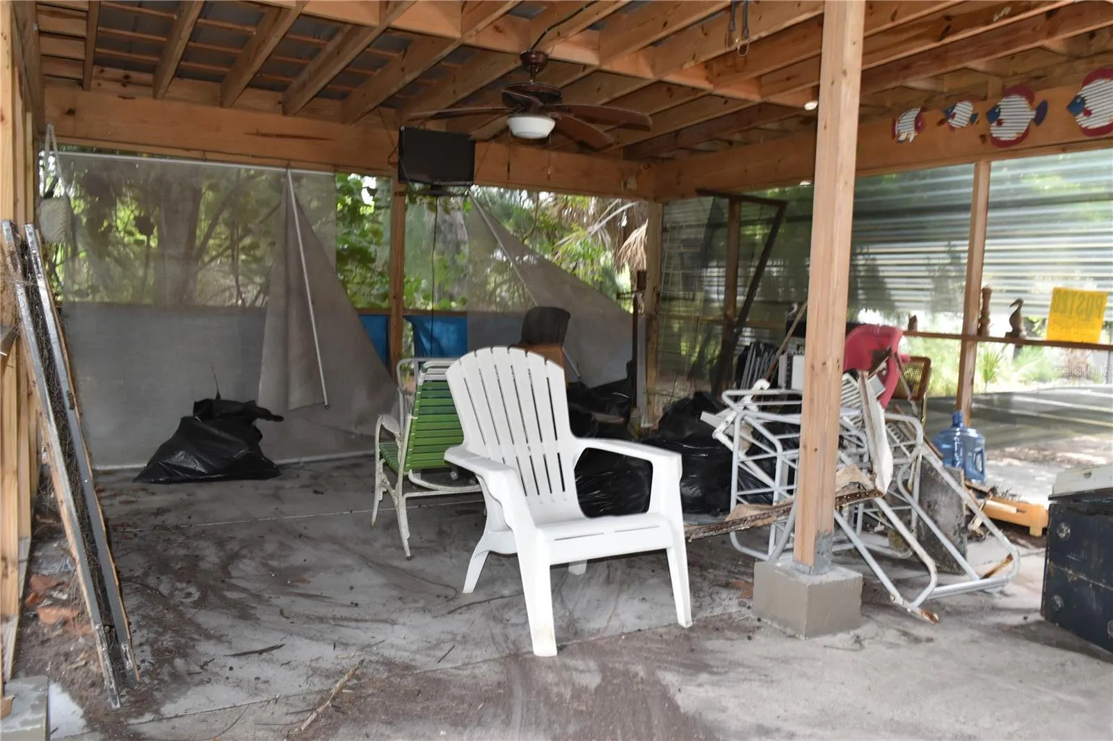 8475 MANASOTA KEY RD