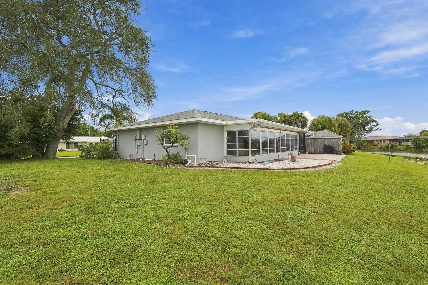 2331 SANDLEWOOD DR