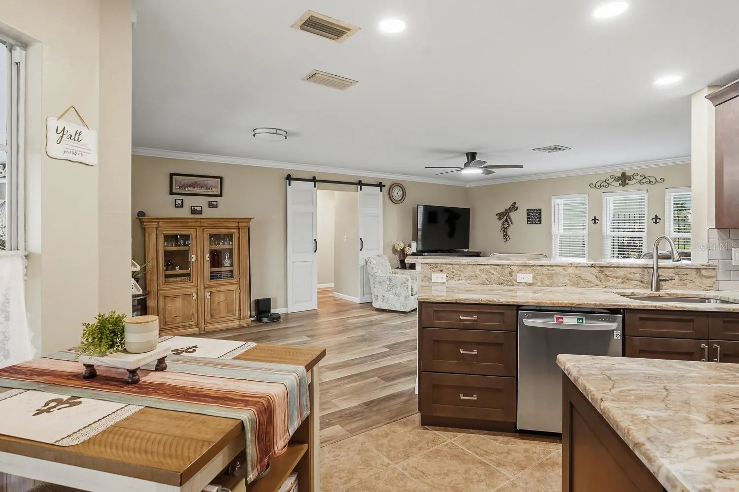 2331 SANDLEWOOD DR