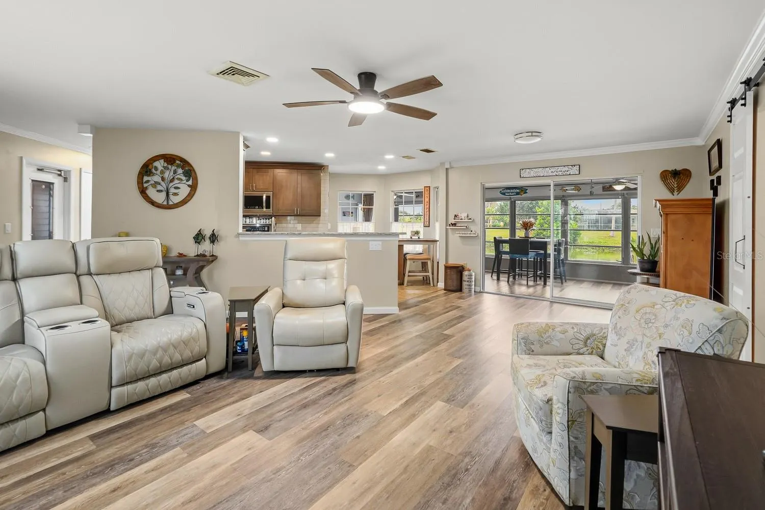 2331 SANDLEWOOD DR
