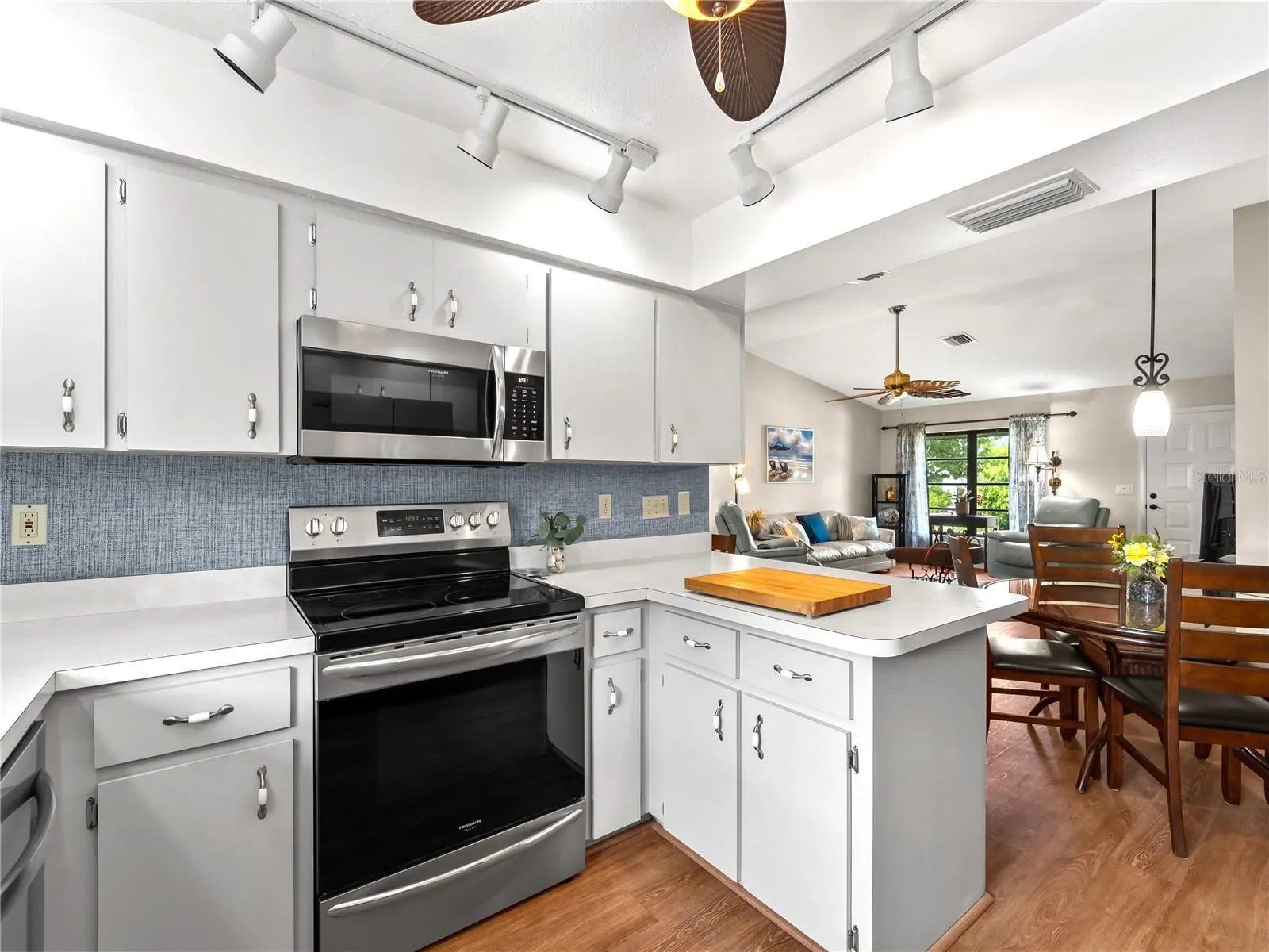 1477 HUDSON RD