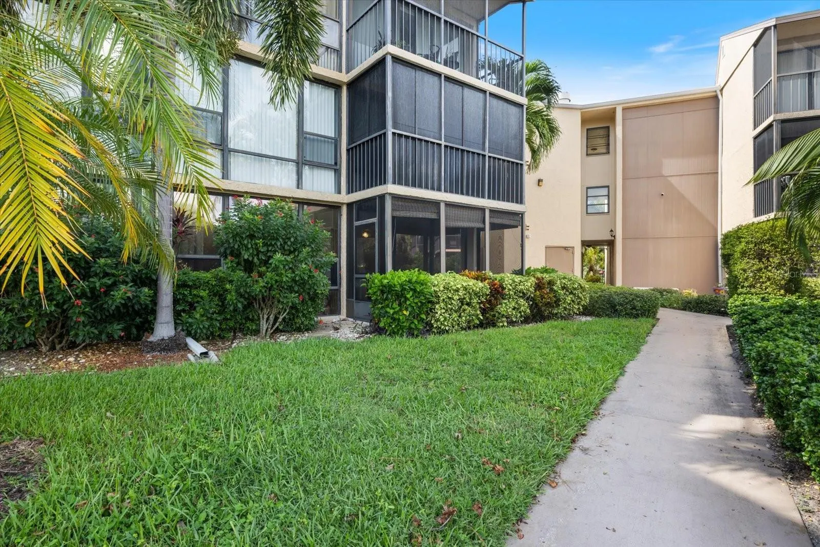 612 BIRD BAY DR S #118 #118