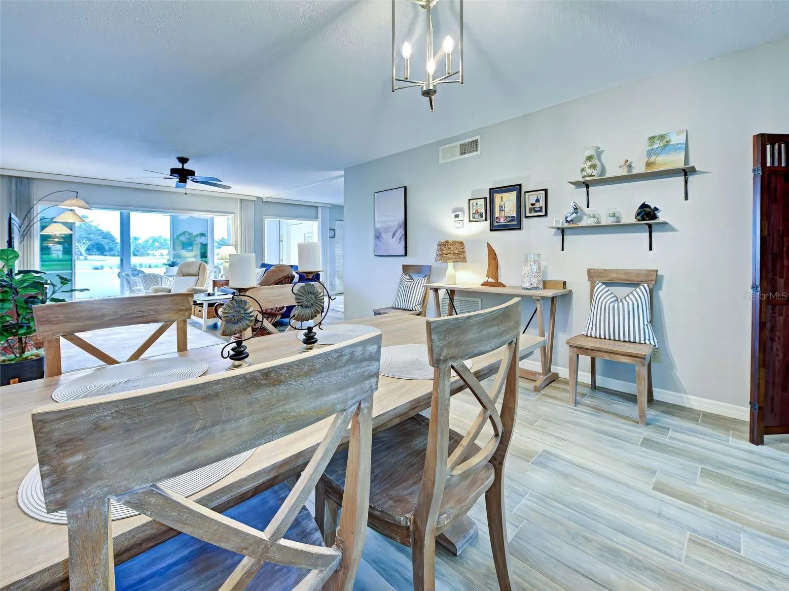 435 CERROMAR LN #329 #329