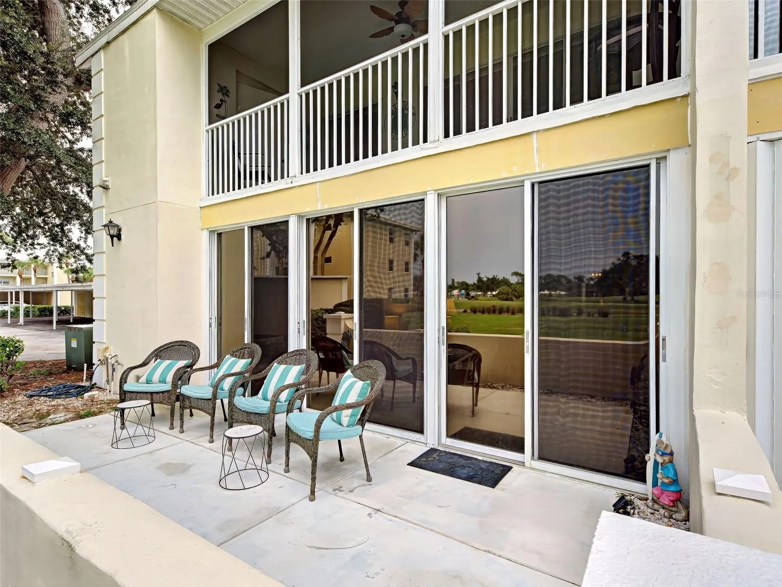 435 CERROMAR LN #329 #329