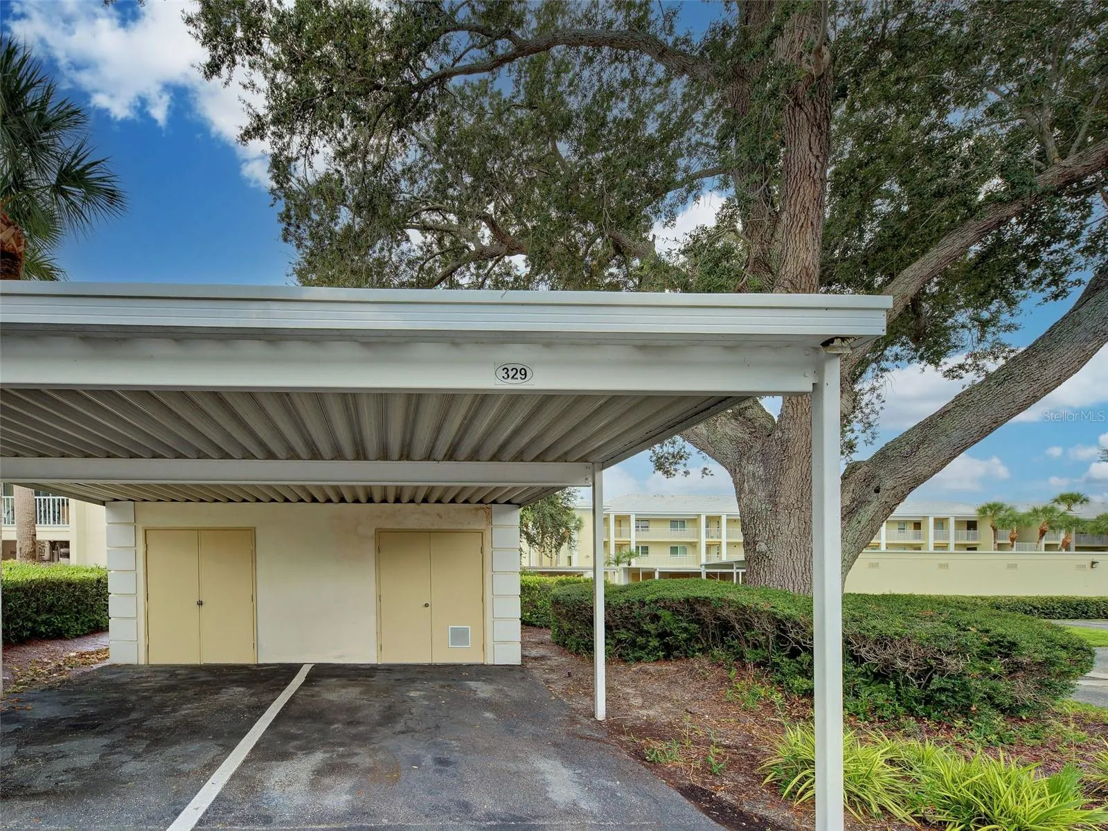 435 CERROMAR LN #329 #329